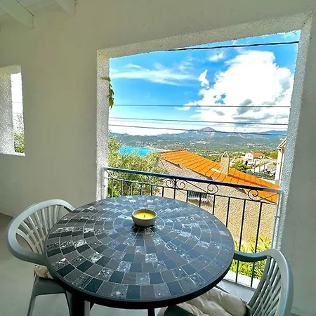 Colombara Aparthotel