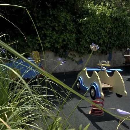 科伦巴拉公寓式酒店 卡尔热斯