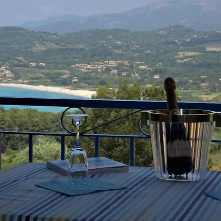 Aparthotel Colombara Cargese