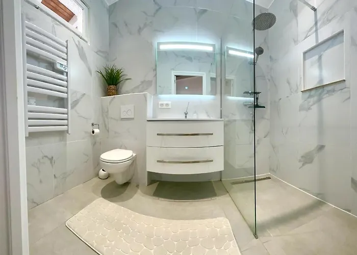 Colombara Aparthotel