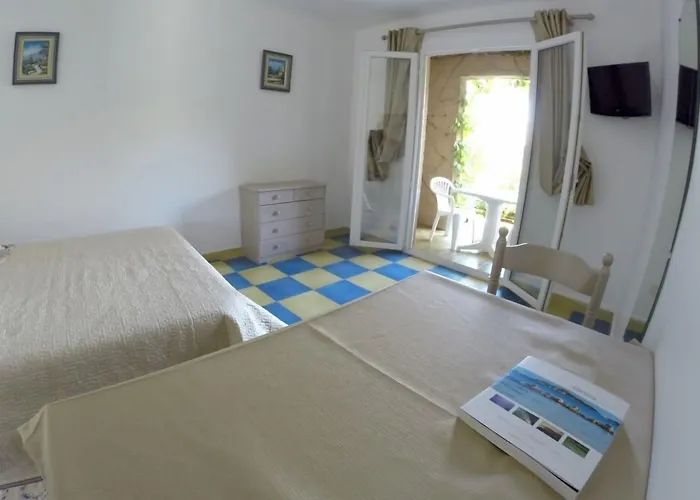 Colombara Aparthotel Cargèse